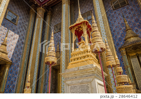 grade palace decoration 28646412
