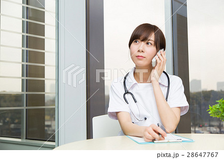 看護師の女性 28647767