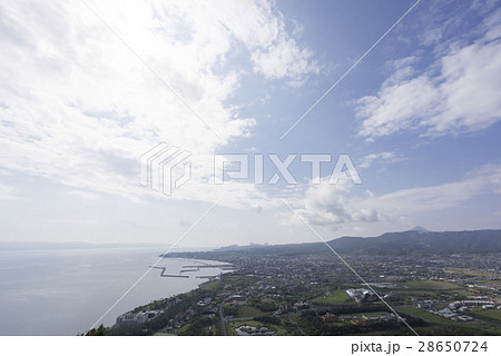 田良岬の展望台から望む開聞岳,竹山,指宿港,砂むし会館砂楽,佐多岬,大隅半島 28650724