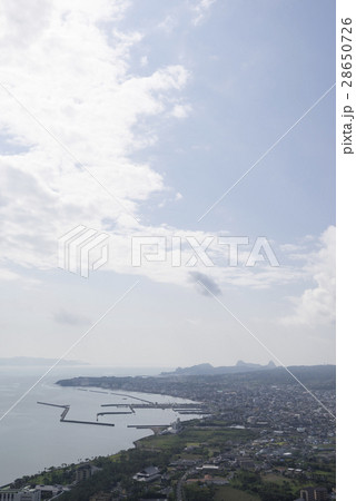 田良岬の展望台から望む開聞岳,竹山,指宿港,砂むし会館砂楽,佐多岬,大隅半島 田良岬の展望台から望む開聞岳,竹山,指宿港,砂むし会館砂楽,佐多岬,大隅半島 28650726