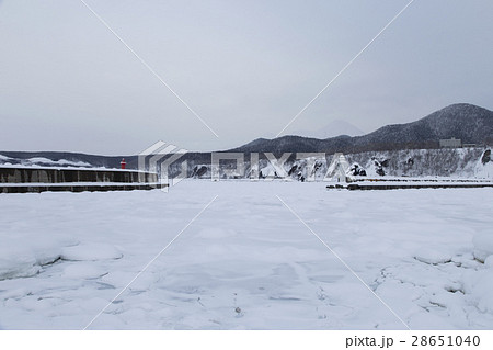 流氷の街ウトロ 28651040