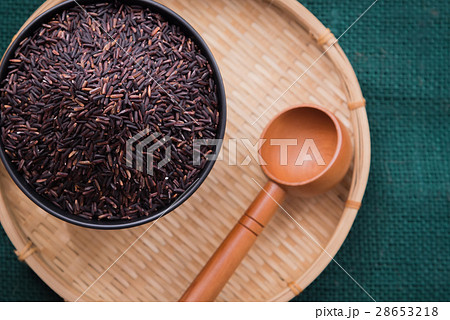 Thai black jasmine rice or Rice berry Thai black jasmine rice or Rice berry 28653218