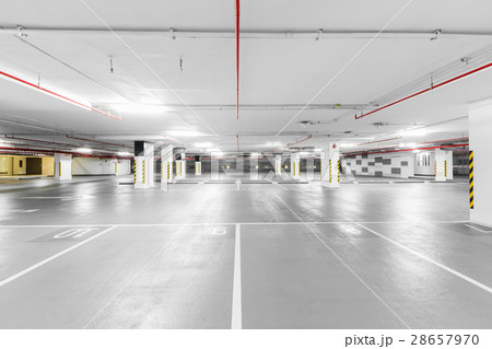 Underground Parking Garage 28657970