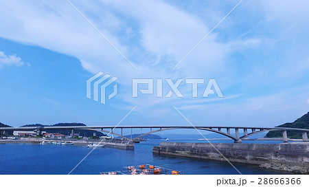 沖縄 阿嘉島の漁港と阿嘉大橋 国立公園 沖縄 阿嘉島の漁港と阿嘉大橋 国立公園 28666366