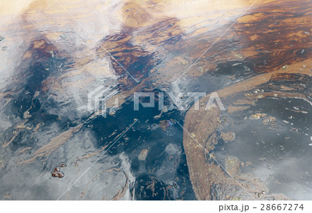 Oil Slick close up Oil Slick close up 28667274