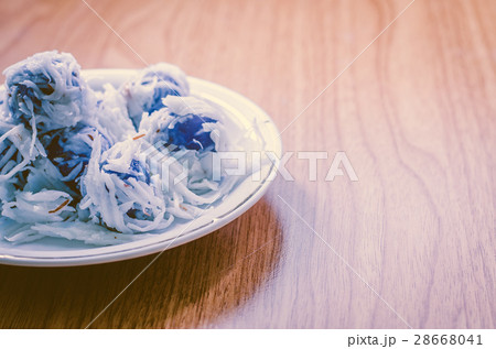 Thai dessert Coconut munchkins in white dish 28668041