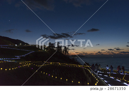 白米千枚田の夕暮れ 28671350