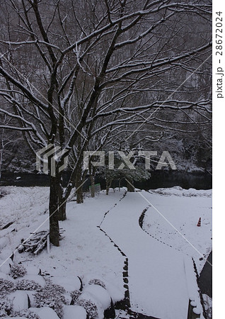 せせらぎ街道　雪景色 28672024