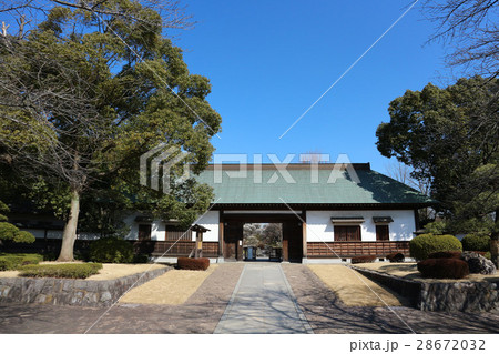 花田苑、正門。長屋門（2月）埼玉県越谷市 28672032