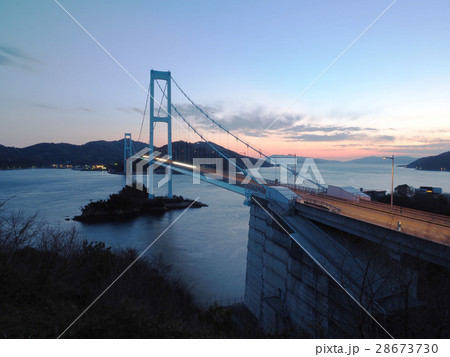 安芸灘大橋の夜景 28673730