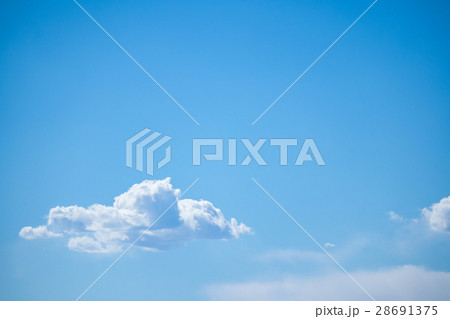 青空と雲 ふわふわの雲 青空と雲 ふわふわの雲 28691375