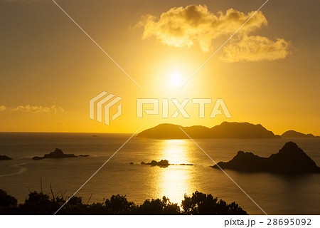 奄美大島の夕日 奄美大島の夕日 28695092