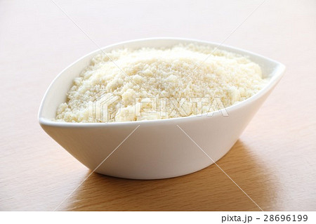 パルメザンチーズ 28696199