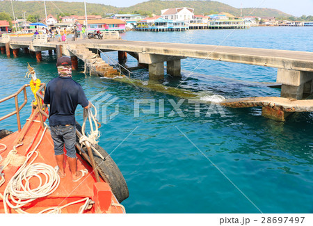 Transportation boat moor to harbour 28697497