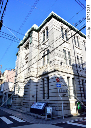 京都市三条通りの歴史的建造物 旧不動貯金銀行京都支店
