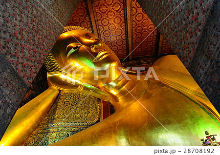 Sleeping Giant Buddha figure in Bangkok Sleeping Giant Buddha figure in Bangkok 28708192