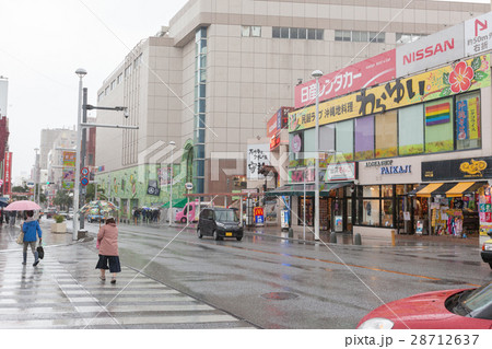 国際通り　雨 28712637