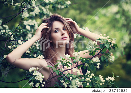 Healthy Woman in Spring. Beauty Portrait Healthy Woman in Spring. Beauty Portrait 28712685