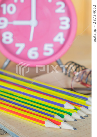 Pencil, Alarm clock 28724052