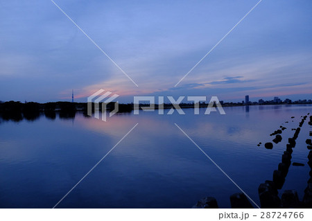 素敵な夕暮れ 28724766