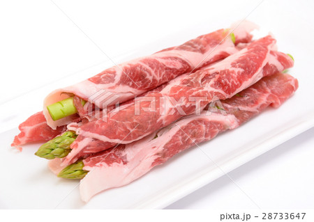おいしいアスパラ肉巻き 28733647