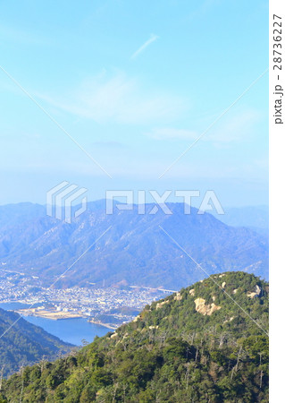 広島県・宮島　弥山山頂からの景色 28736227