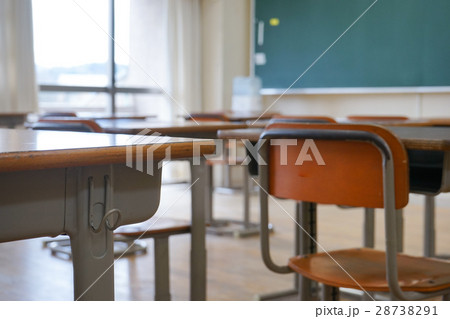 学校の教室 28738291
