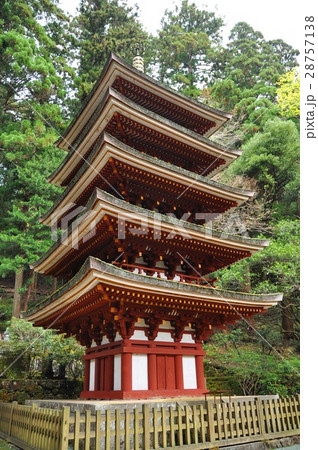 国宝 室生寺五重塔 国宝 室生寺五重塔 28757138