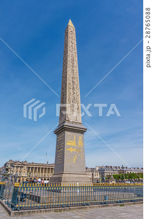 The Obelisk of Luxor at the Place de la Concorde The Obelisk of Luxor at the Place de la Concorde 28765088