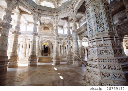 Interior of Ranakpur Temple in Rajasthan, India Interior of Ranakpur Temple in Rajasthan, India 28769152
