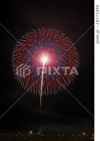 大曲全国花火競技大会 10号玉 12inch fireworks shell in Omagari 大曲全国花火競技大会 10号玉 12inch fireworks shell in Omagari 28772940