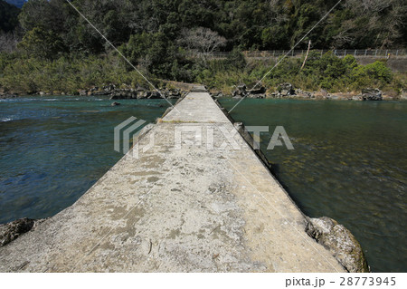 愛媛県松野町 葛川沈下橋 愛媛県松野町 葛川沈下橋 28773945