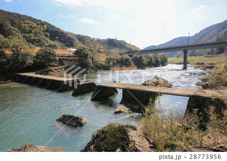 愛媛県松野町 葛川沈下橋 愛媛県松野町 葛川沈下橋 28773956