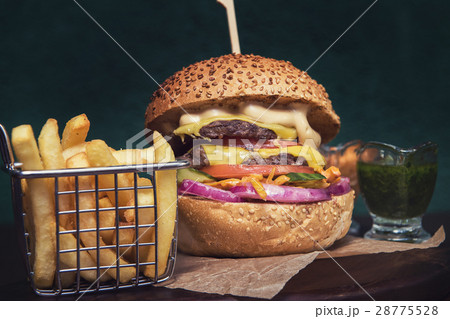 Big tasty burger Big tasty burger 28775528