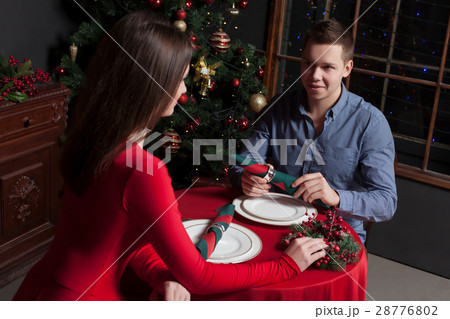 Romantic date of young couple at luxury restaurant Romantic date of young couple at luxury restaurant 28776802