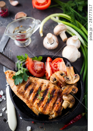 grilled healthy chicken breasts grilled healthy chicken breasts 28777317