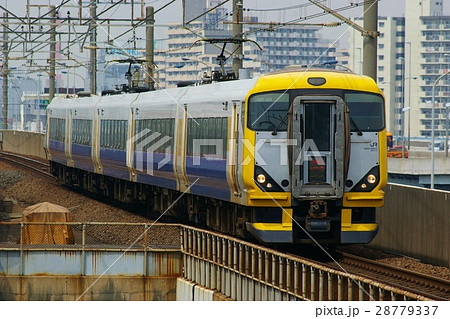 京葉線を走る特急わかしお 28779337