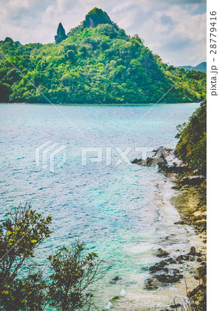 Picturesque sea landscape. Snake Island. Vigan 28779416