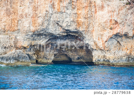 Blue sea cave Blue sea cave 28779638