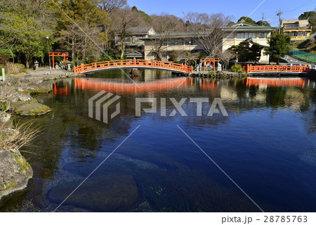 【静岡県富士宮】富士山本宮浅間大社の湧玉池 【静岡県富士宮】富士山本宮浅間大社の湧玉池 28785763
