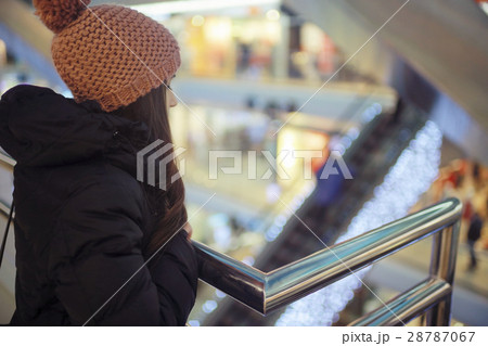 young girl's winter sale shopping center young girl's winter sale shopping center 28787067