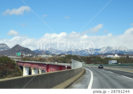 関越自動車道を沼田方面へ 28791244