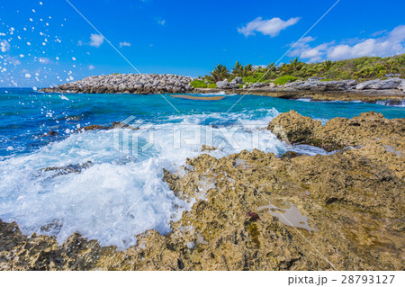 Caribbean beach in Mexico Caribbean beach in Mexico 28793127