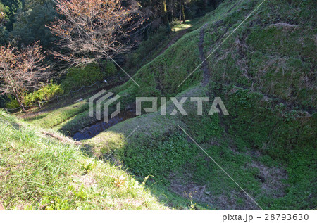 河村城　畝堀 28793630