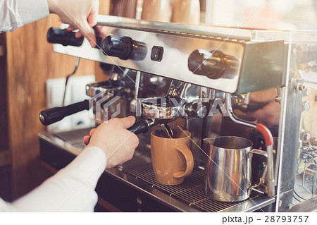 Concept for professional barista in coffee shop 28793757