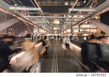 大阪駅 梅田駅 周辺夜景 大阪駅 梅田駅 周辺夜景 28795563