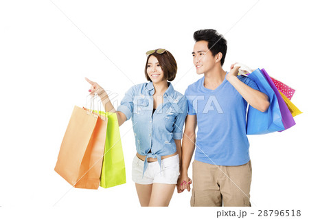 happy young Couple with shopping bags 28796518