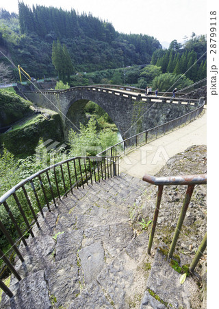緑川本流の最大の難所,船津峡に架けられた日本一の単一アーチ式石橋「霊台橋」れいだいきょう 28799118