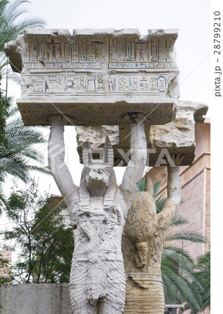 The Old Ancient Egyptian Statue 28799210