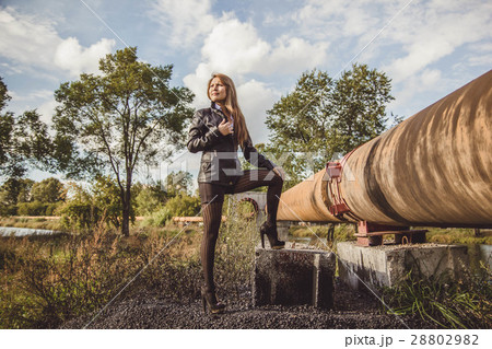 the girl at the iron pipe 28802982